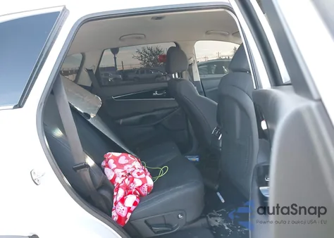 2020 Kia Sorento 2.4L L from USA, damaged, VIN 5XYPG4A31LG656877